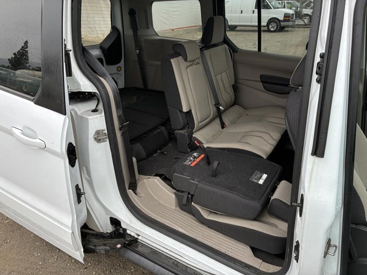 2014-ford-transit-connect-image-11