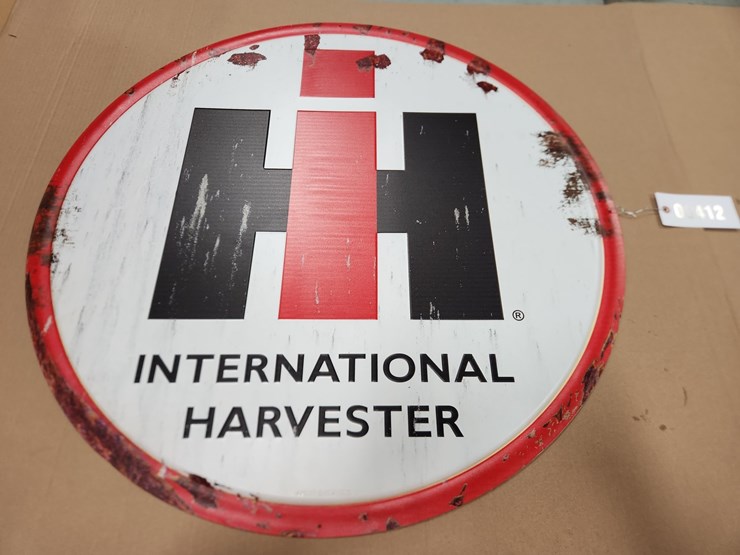 #412-•-international-harvester-sign-image-1