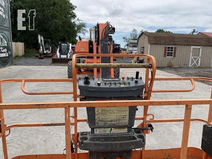 2008-jlg-860sj-image-7
