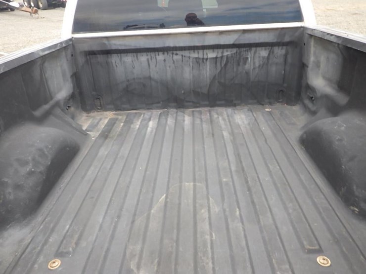 2011-ford-f150-image-19