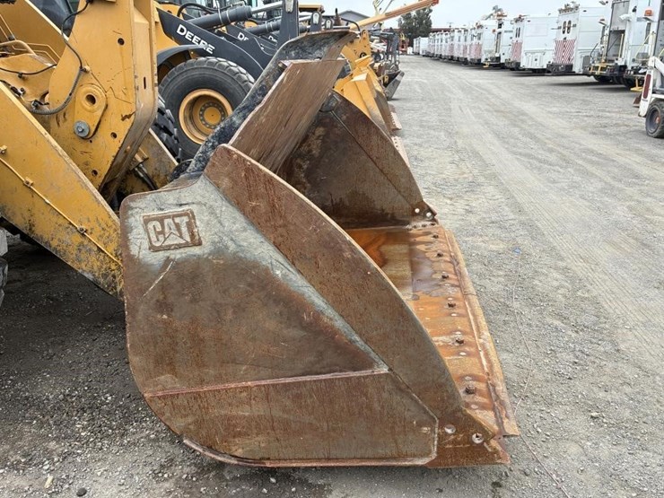 2016-caterpillar-950m-image-6