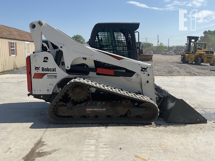 2022-bobcat-t870-image-5