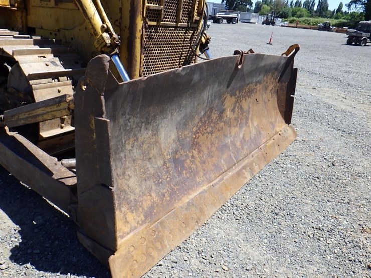 caterpillar-d7-image-16
