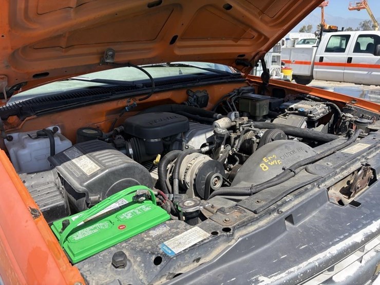 2000-chevrolet-silverado-2500-image-6