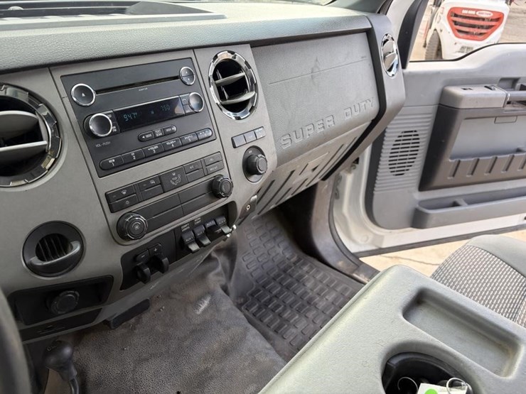 2012-ford-f550-image-20