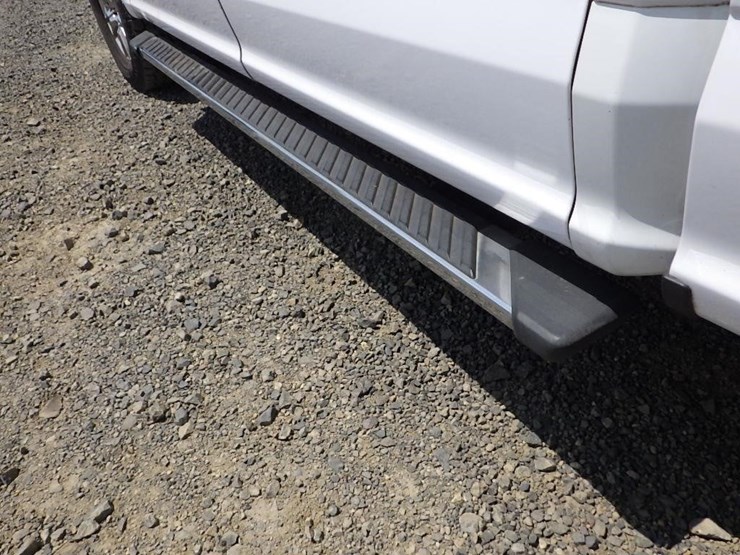 2016-ford-f150-xlt-image-11