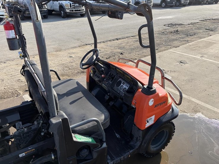kubota-rtv900-image-9