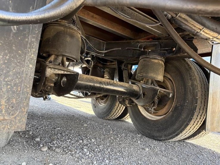 2009-versa-v-bottom-spreader-trailer-image-15