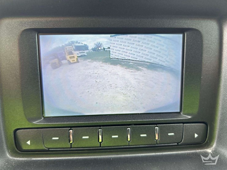 2016-chevrolet-colorado-image-18