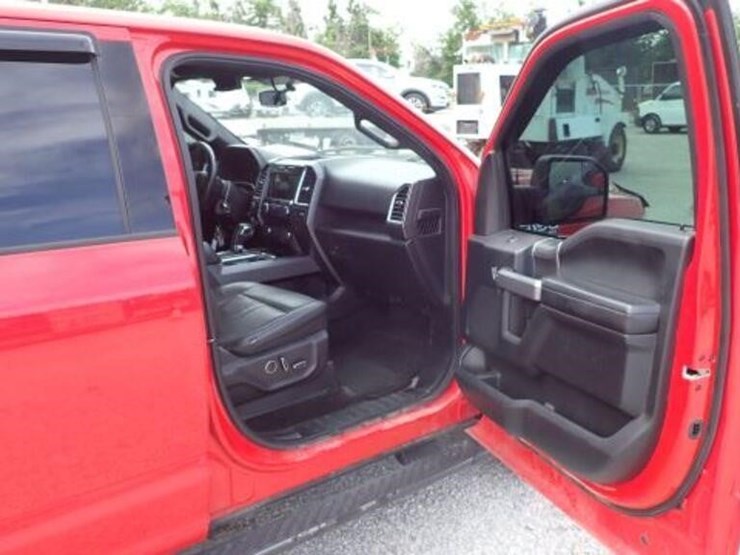 2016-ford-f150-image-39