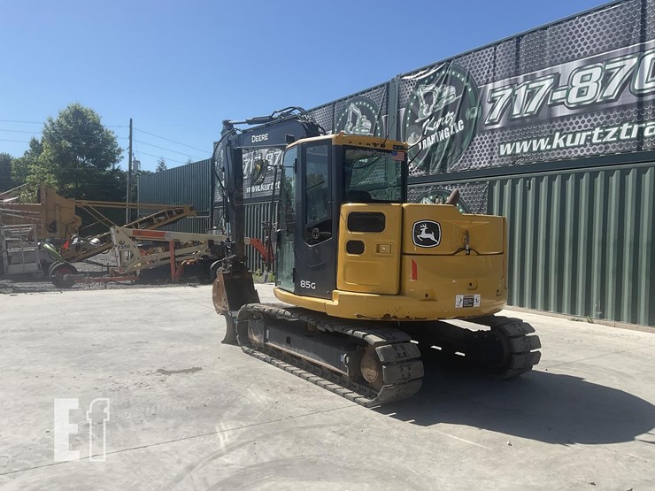 2022-deere-85g-image-2