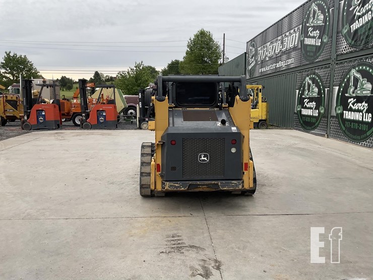 2017-deere-317g-image-3