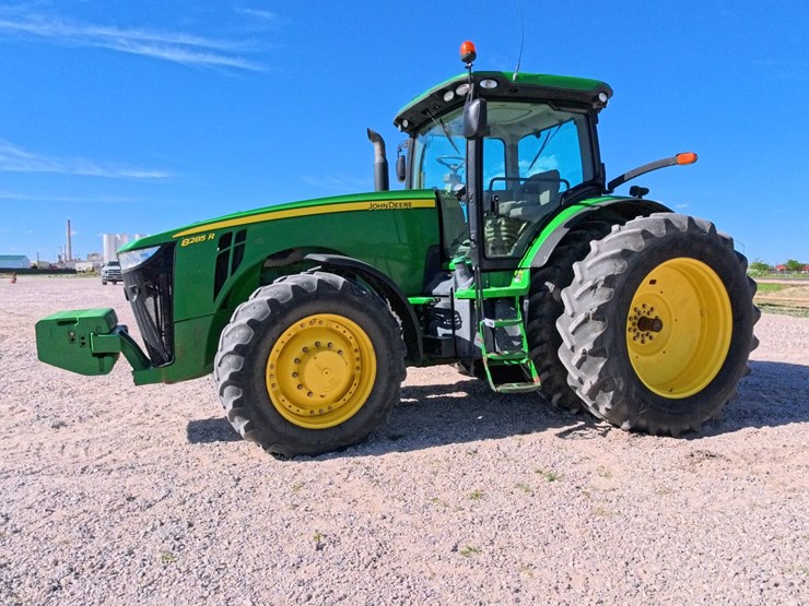 john-deere-8285r-image-74