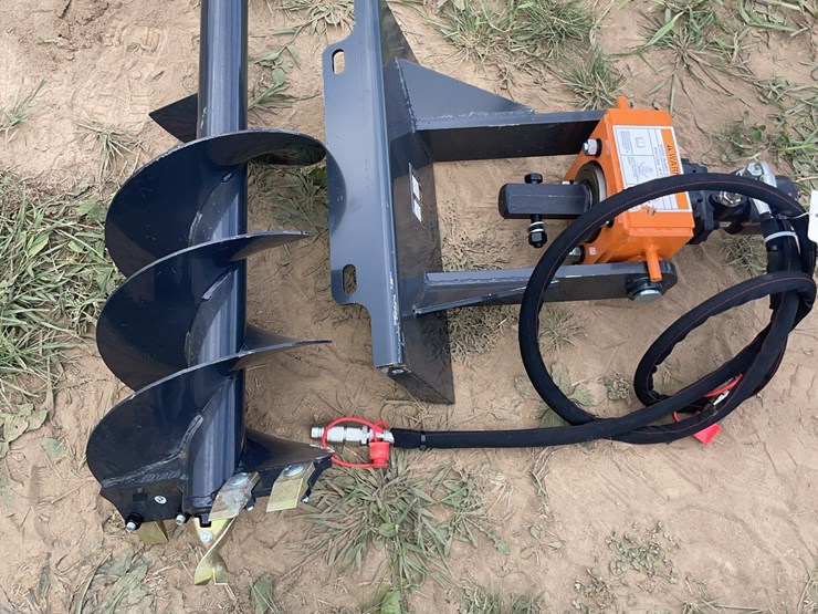 wolverine-mini-skid-steer-auger-driver-and-bit-image-2