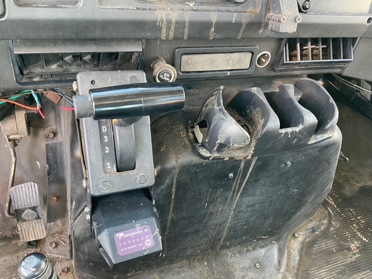 2000-international-4700-image-17