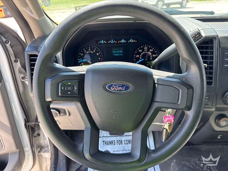 2016-ford-f150-image-13