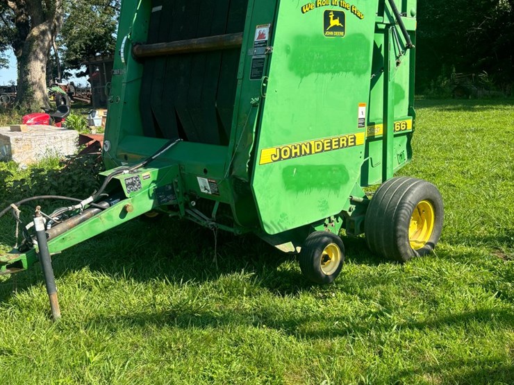 john-deere-566-image-5