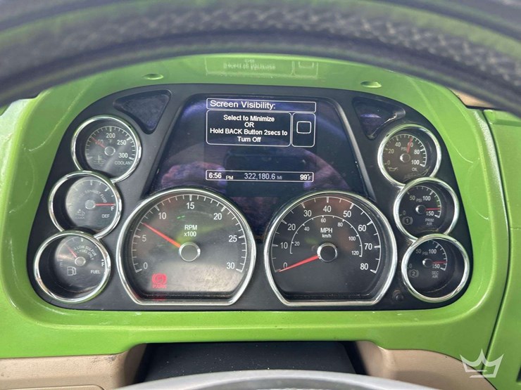 2015-peterbilt-567-image-20