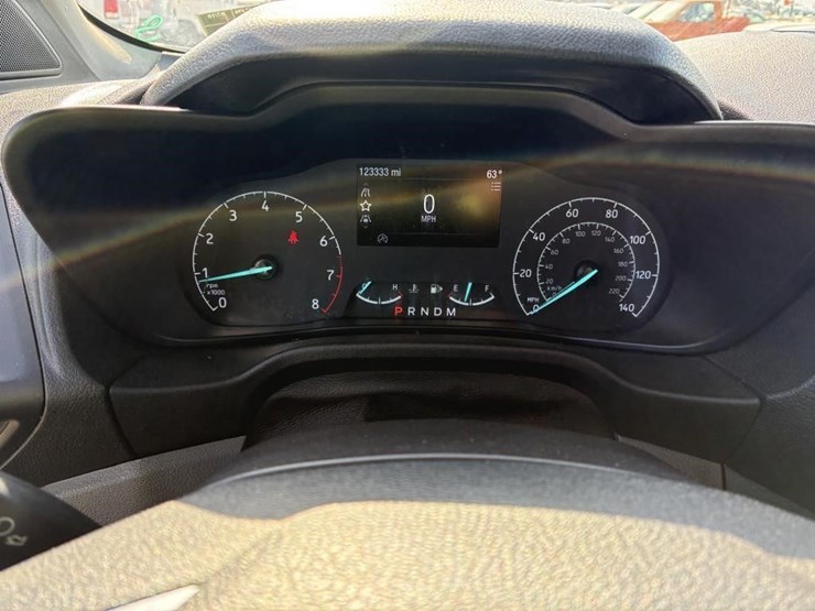 2020-ford-transit-connect-image-17