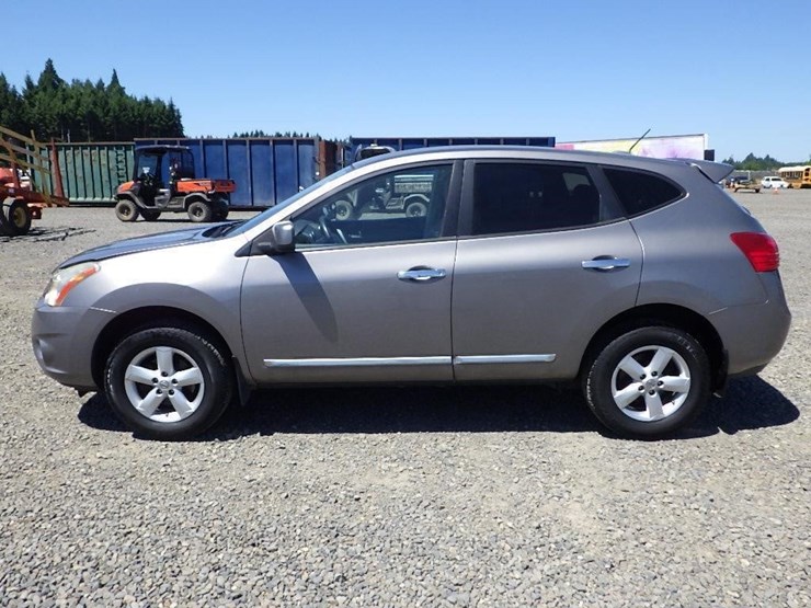 2013-nissan-rogue-image-8