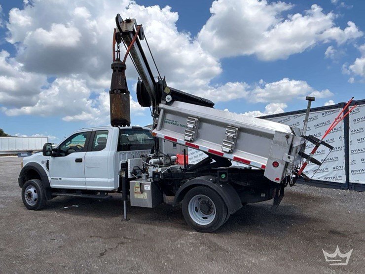 2017-ford-f550-image-5