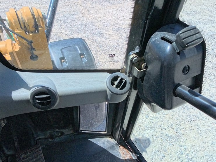 2014-caterpillar-907h2-image-26