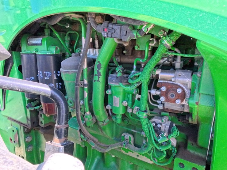 john-deere-8285r-image-59
