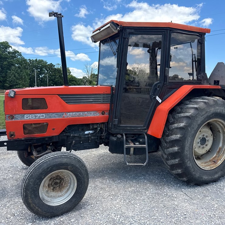 AGCO ALLIS 6670