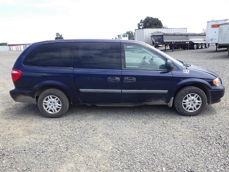 2006-dodge-grand-caravan-image-4