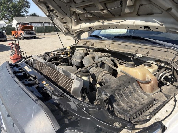 2014-ford-f350-sd-image-7