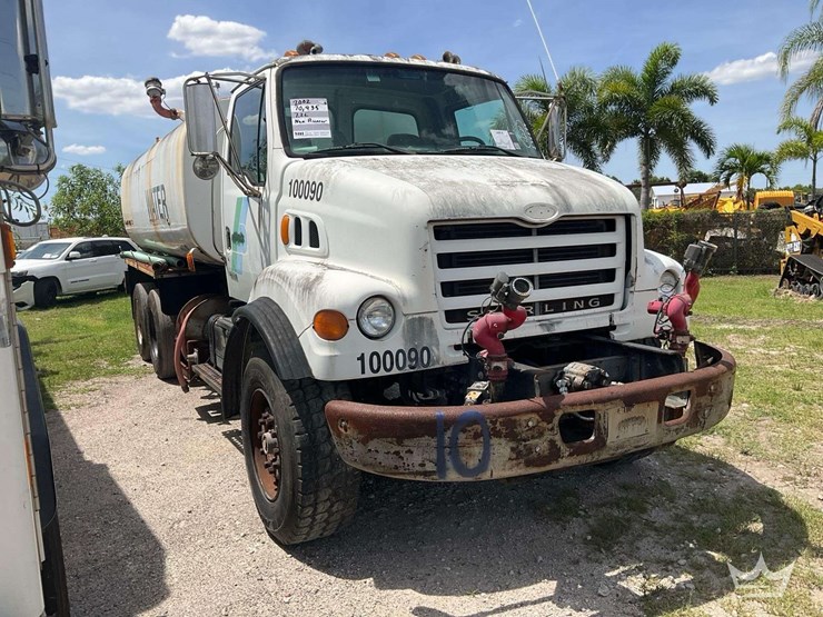 2002-sterling-l7500-image-2