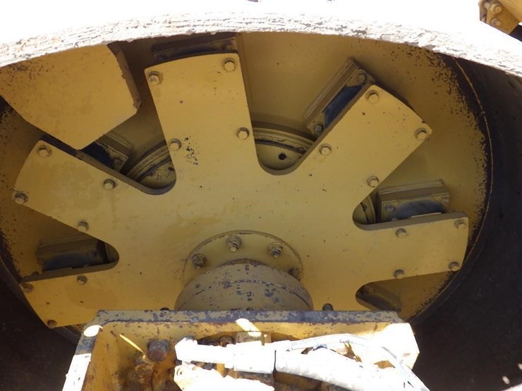 1993-caterpillar-cs-563-image-11