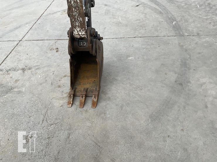 2019-bobcat-e32i-image-11