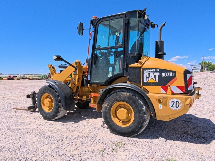 2014-caterpillar-907h2-image-2
