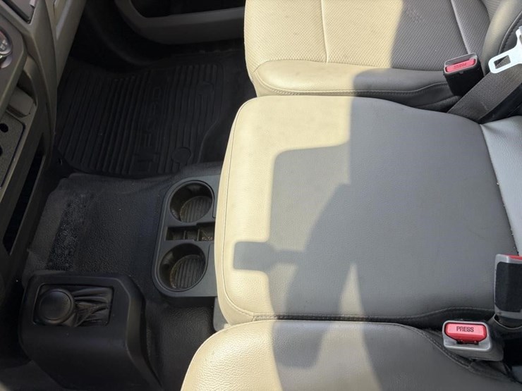 2017-ford-f250-xl-image-17