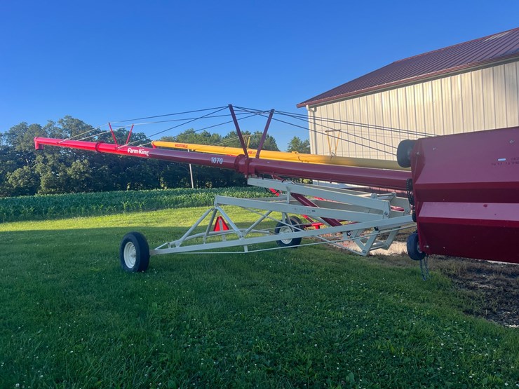 2018-buhler-farm-king-1070-image-21