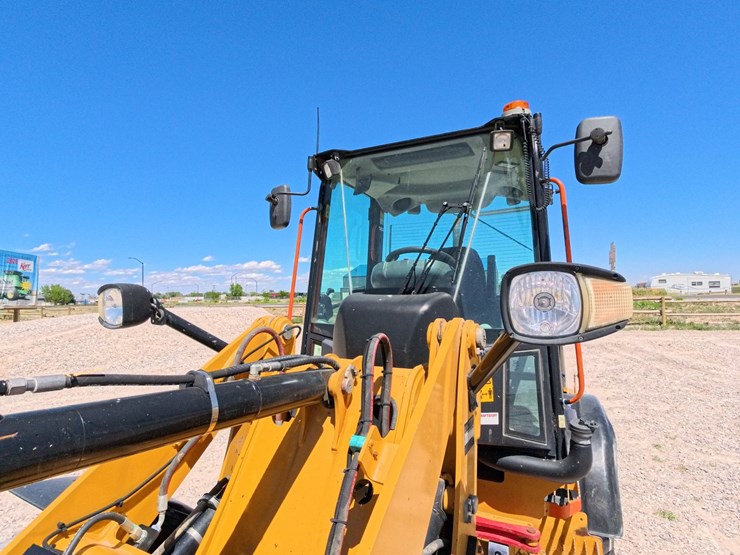 2014-caterpillar-907h2-image-15