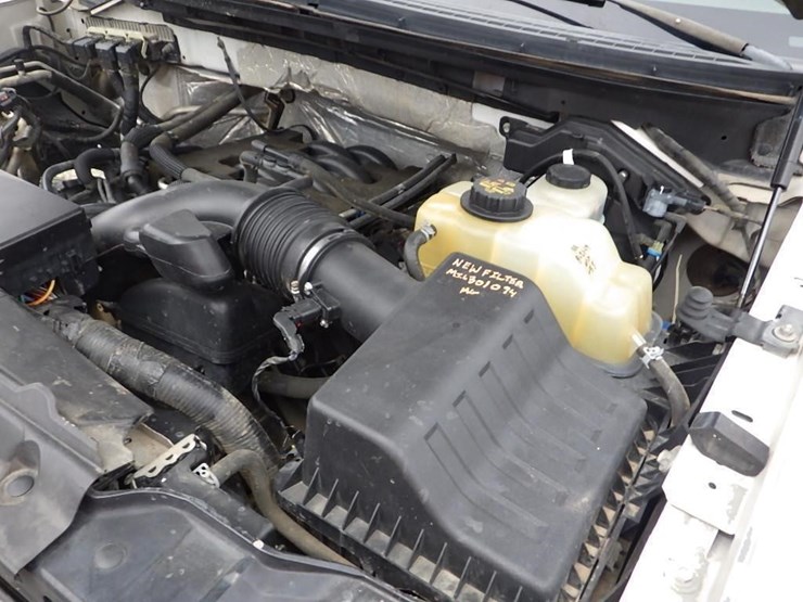 2011-ford-f150-image-13