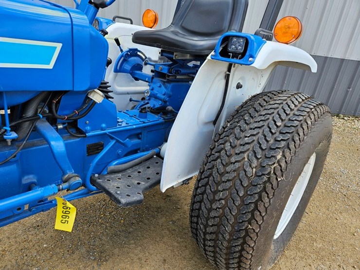 ford-1710-image-14