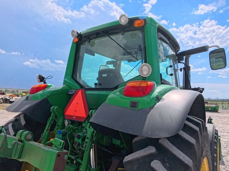 2011-john-deere-7530-premium-image-74