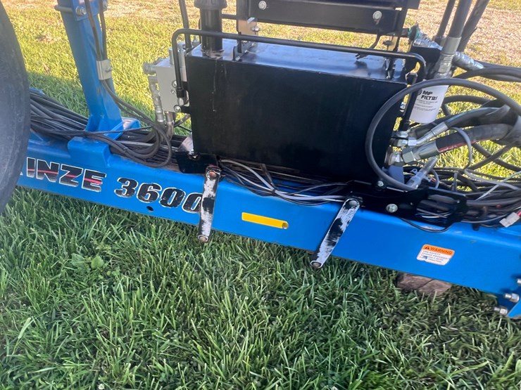 kinze-3600-image-6