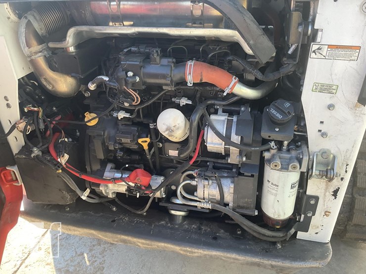2022-bobcat-t870-image-19