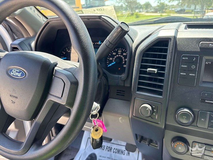 2016-ford-f150-image-14