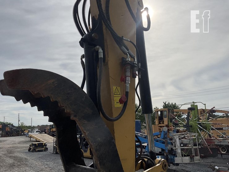 2015-caterpillar-308e2-cr-image-12