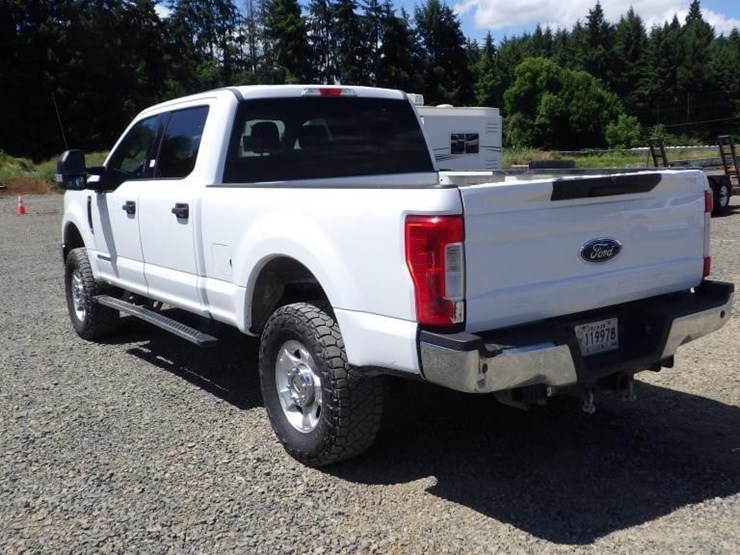 2017-ford-f250-image-7