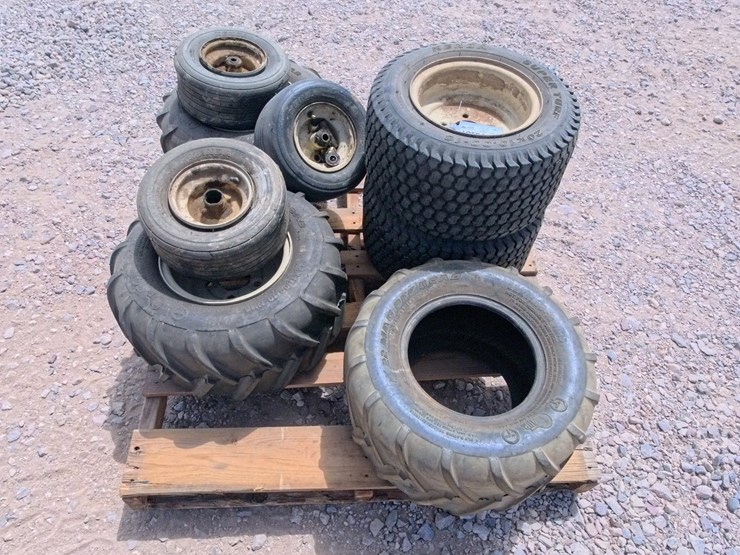 #2020-•-pallet-of-tires-and-rims-image-4