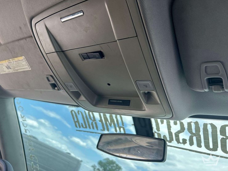 2014-chevrolet-silverado-1500-image-18