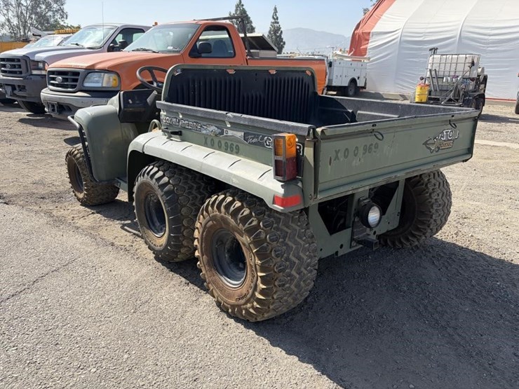 john-deere-gator-image-4
