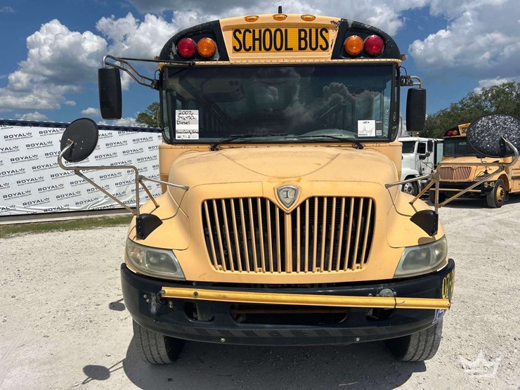 2007-ic-corporation-pb105-school-bus-image-36