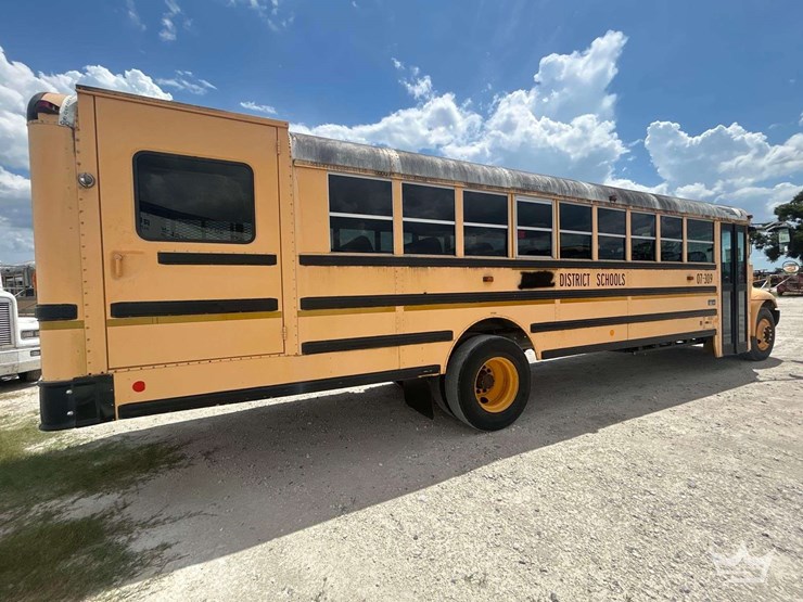 2007-ic-corporation-pb105-school-bus-image-3
